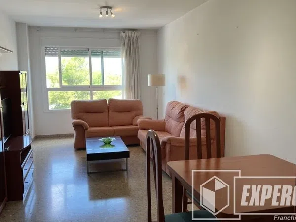 Piso en Zona Ensanche-Parque oeste, Zona Ensanche-Parque oeste - Foto 1