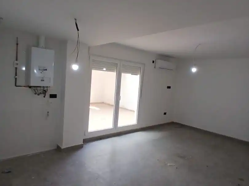 Piso en  Calle Camino Viejo de Güéjar 47 - Foto 5