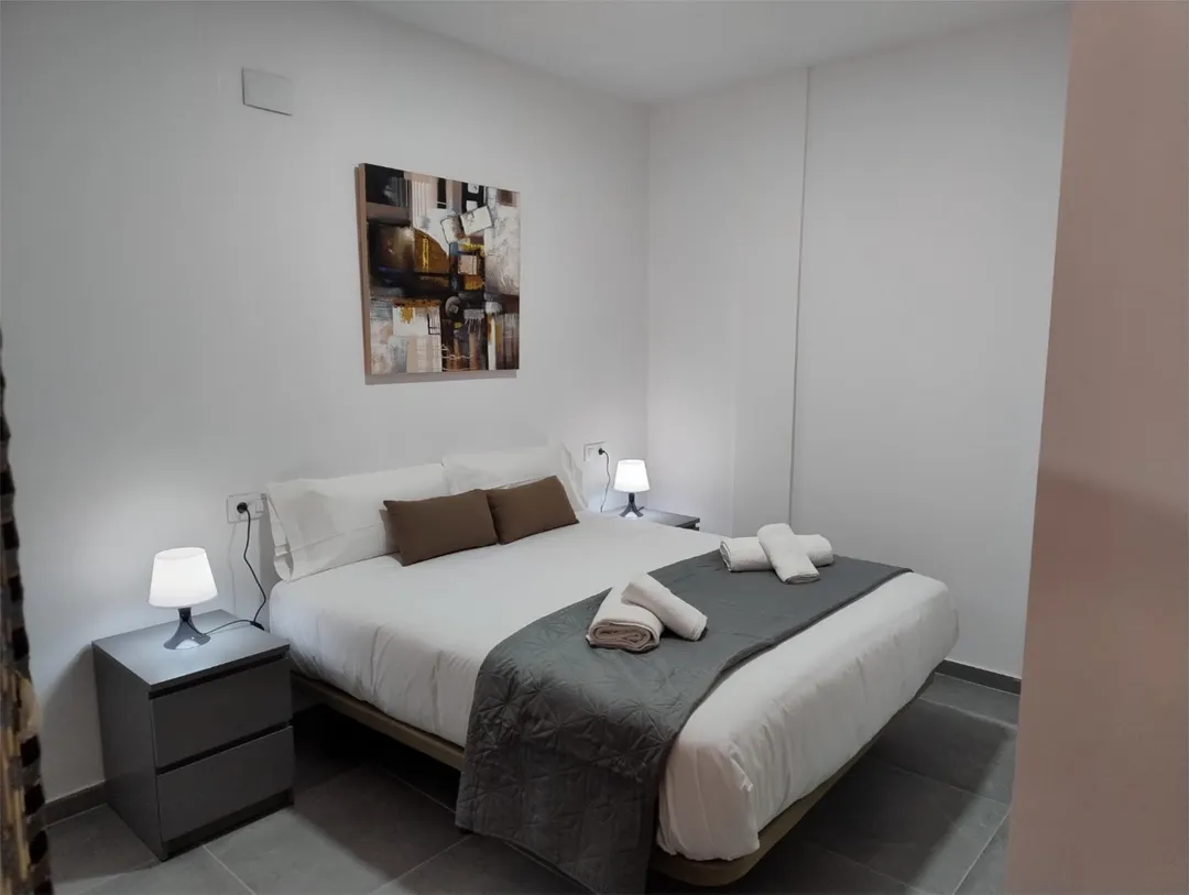 Apartamento en  Calle Rodrigo de Triana 90 - Foto 5