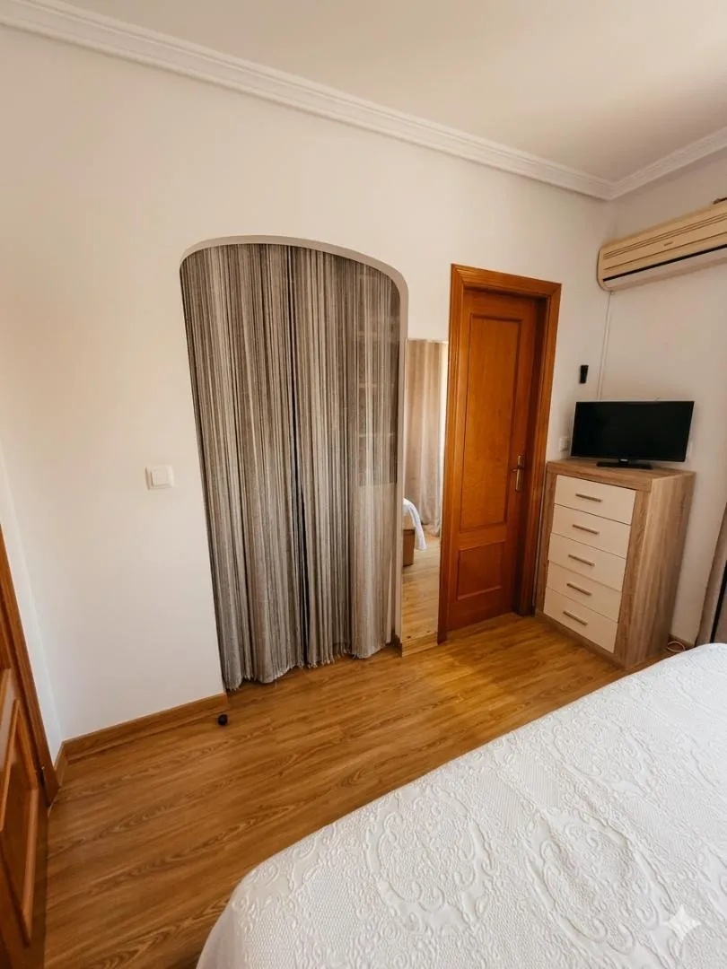 Casa adosada en  Calle la Loma 32 - Foto 8