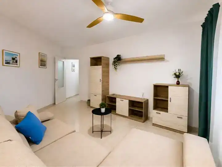 Piso en  Carrer de Sant Mateu 37 - Foto 5