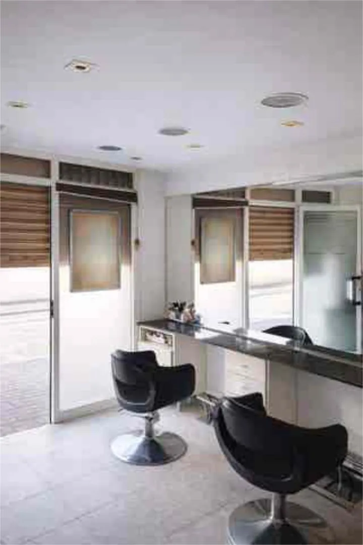 Local comercial en Cornella de Llobregat, La Gavarra - Foto 6