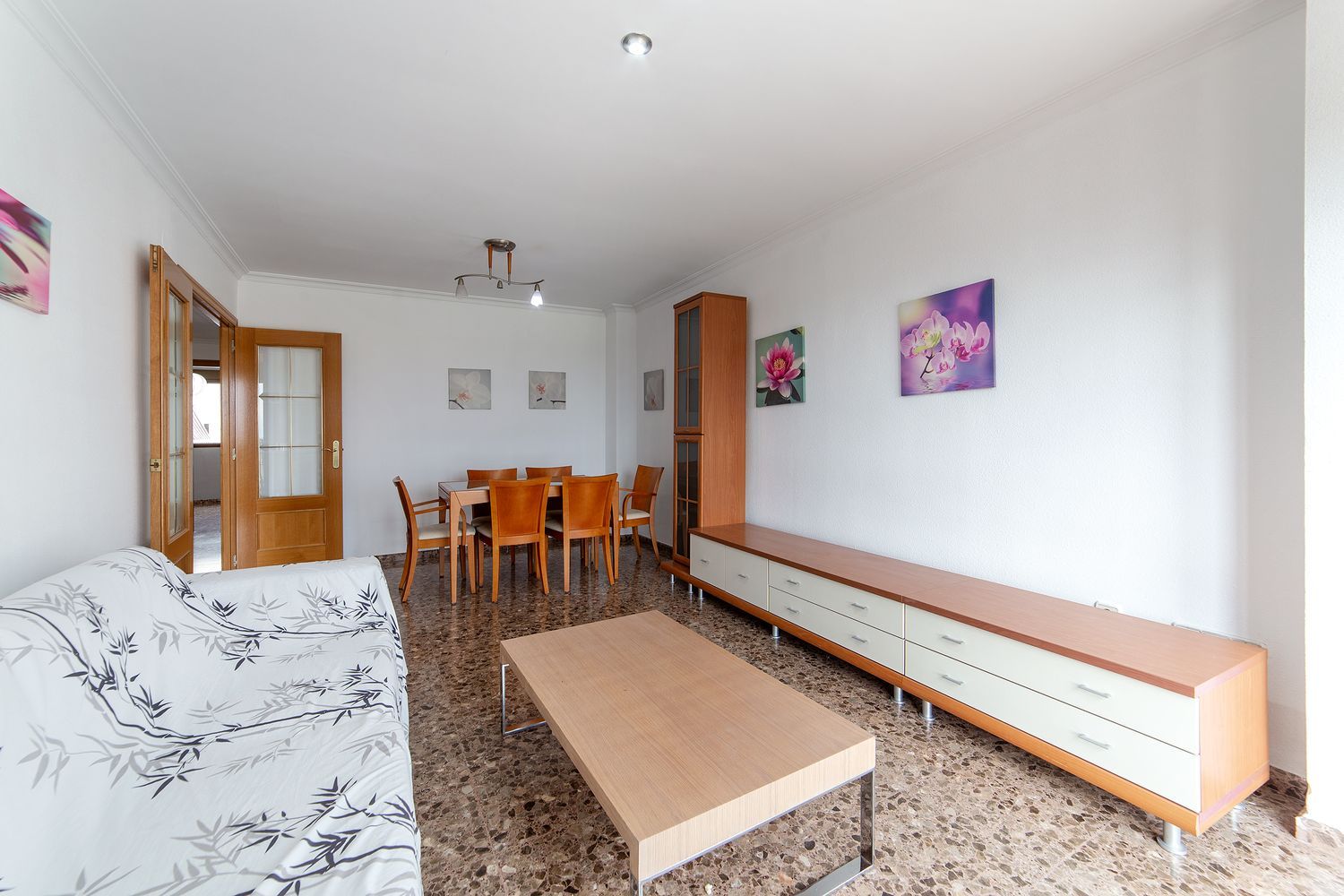 Piso en calle de Carmen Estellés, 10 - Foto 3