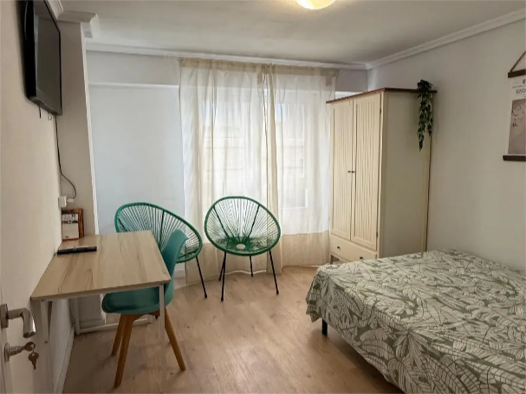 Piso en  Carrer Joan Miró 1 - Foto 7