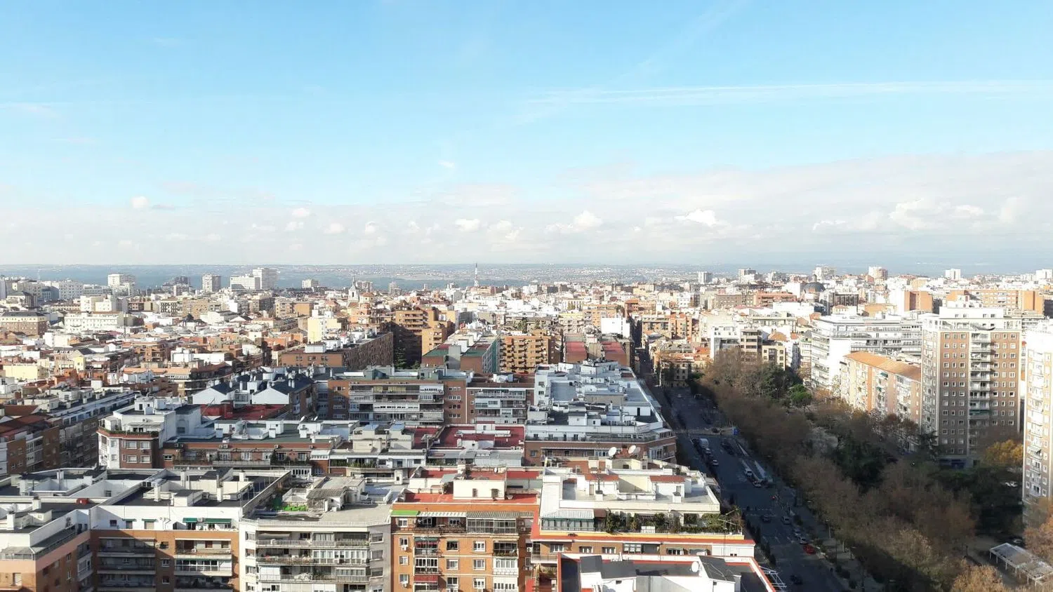 Estudio en avenida del General Perón, 32 - Foto 19