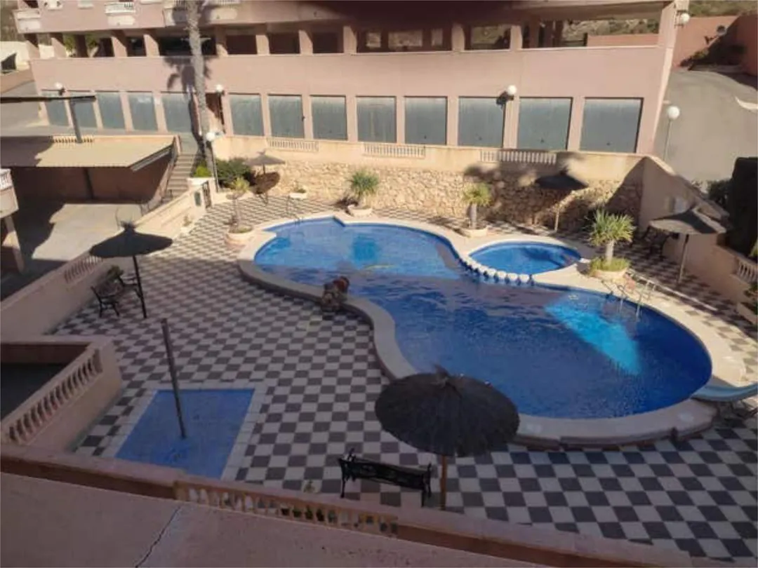 Apartamento en SANTA POLA, ZONA SANTIAGO BERNABEU - Foto 1