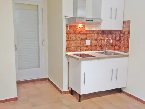 Piso en calle de Gènova, 28