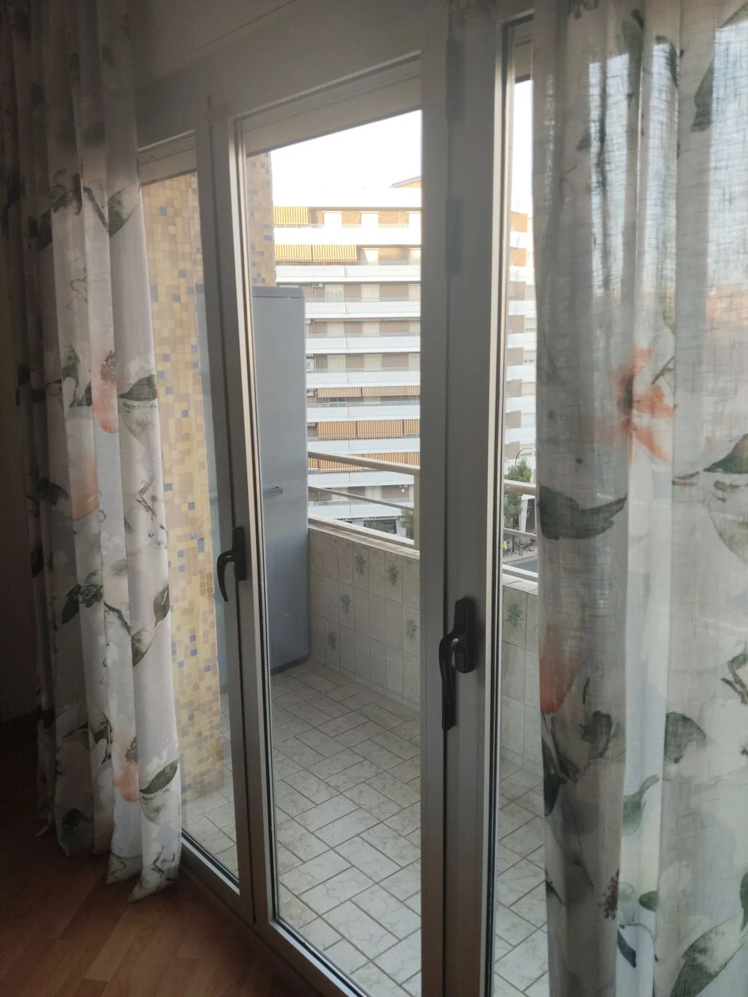 Piso en calle de Tarragona, 2 - Foto 4