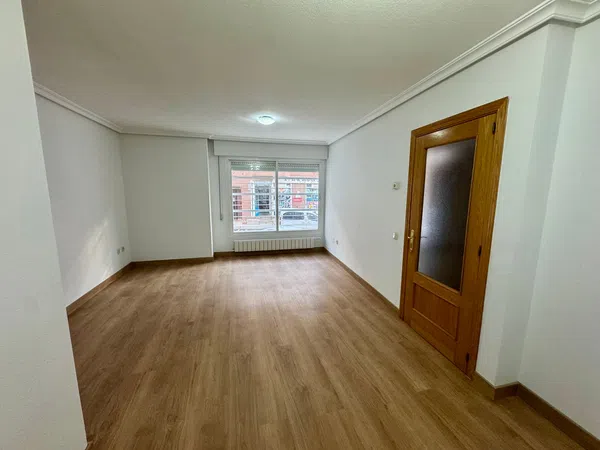 Piso en avenida de Orense, 3