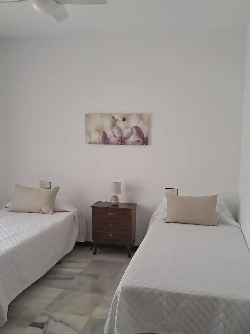 Casa adosada en  Avenida de Andalucia 77 - Foto 10