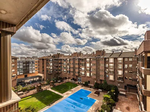 Piso en calle de Mánchester, 18