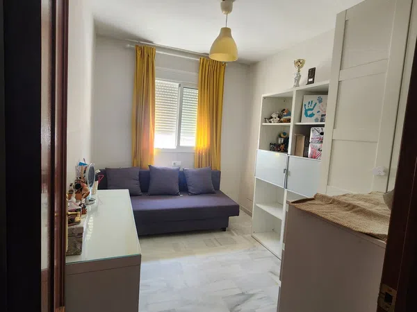 Chalet adosado en Calle Granada, 10 - Foto 4