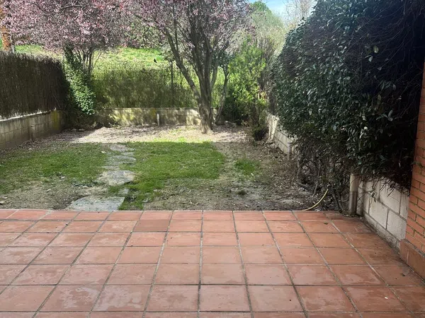 Chalet pareado en avenida de Francisco Guerrero, 2 - Foto 3