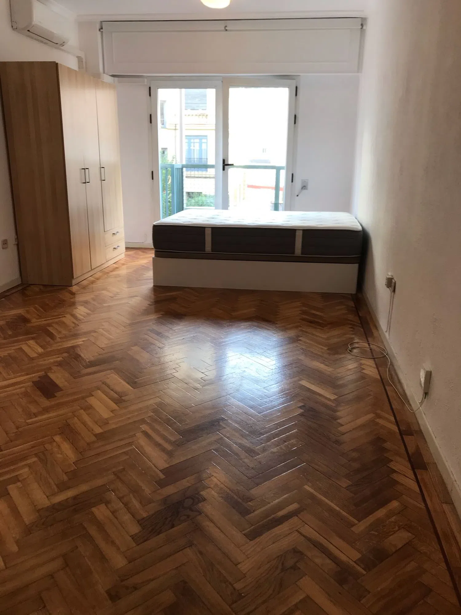 Estudio en calle de Viriato, 27 - Foto 4