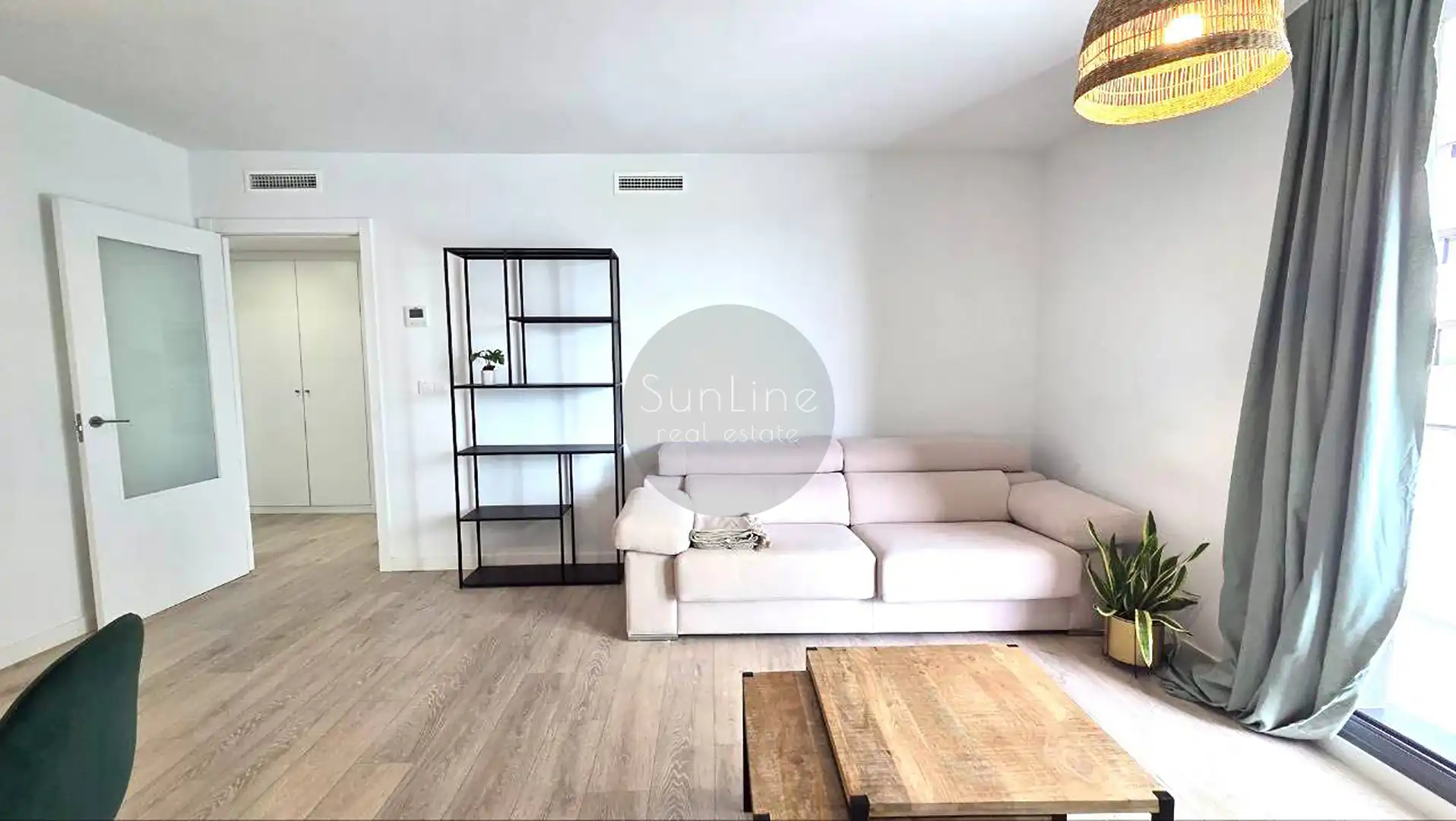 Piso en  Carrer d'Aarón Vidal López - Foto 4