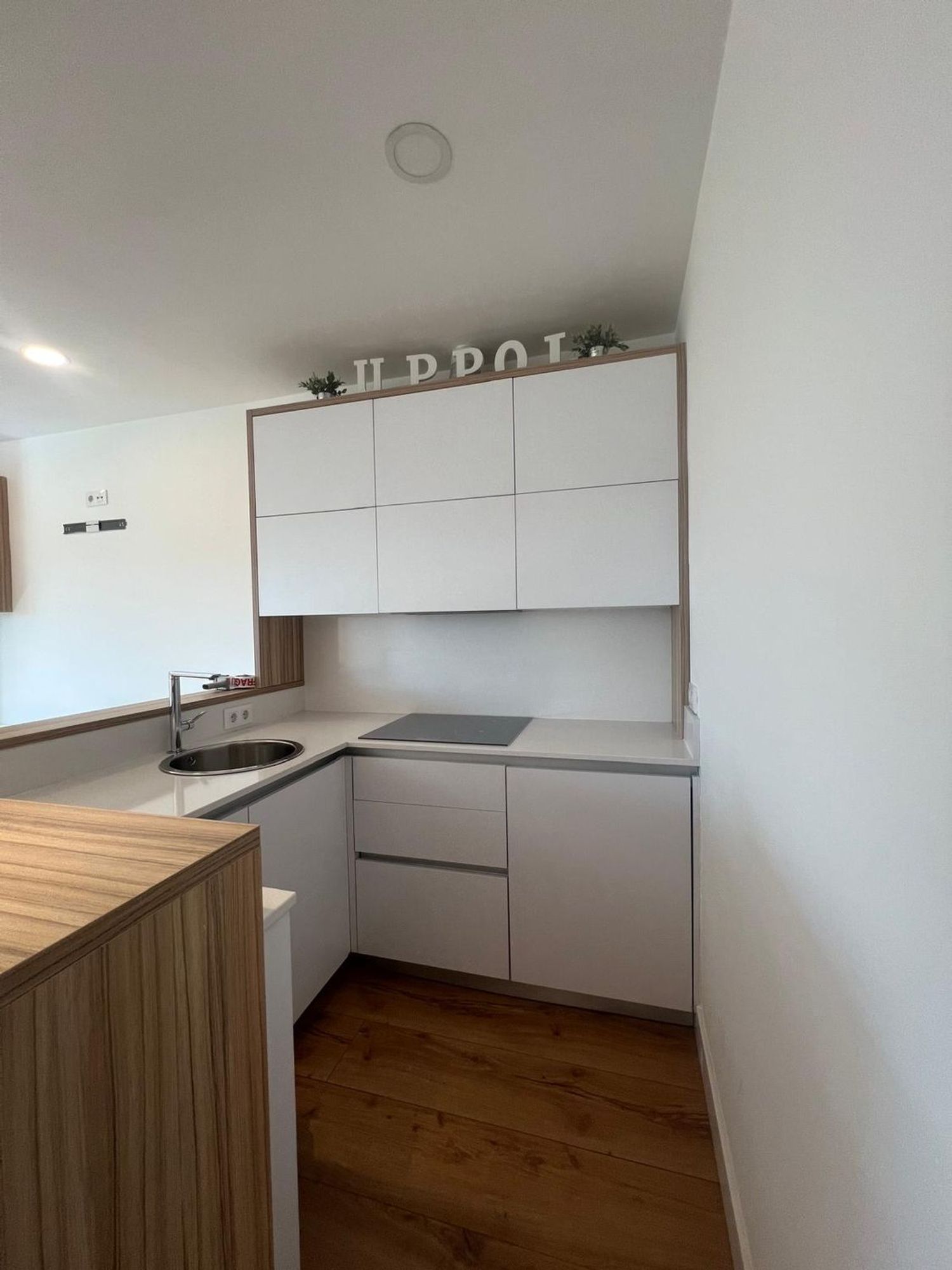Alquiler de estudio en Calle de Orense, 18 - Foto 6