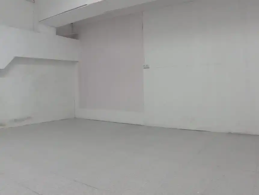 Local comercial en  Carrer del Doctor Robert 153 - Foto 10