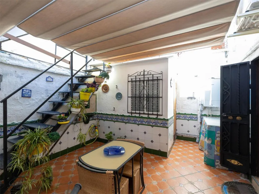 Casa adosada en  Calle Santa Herminia 37 - Foto 23