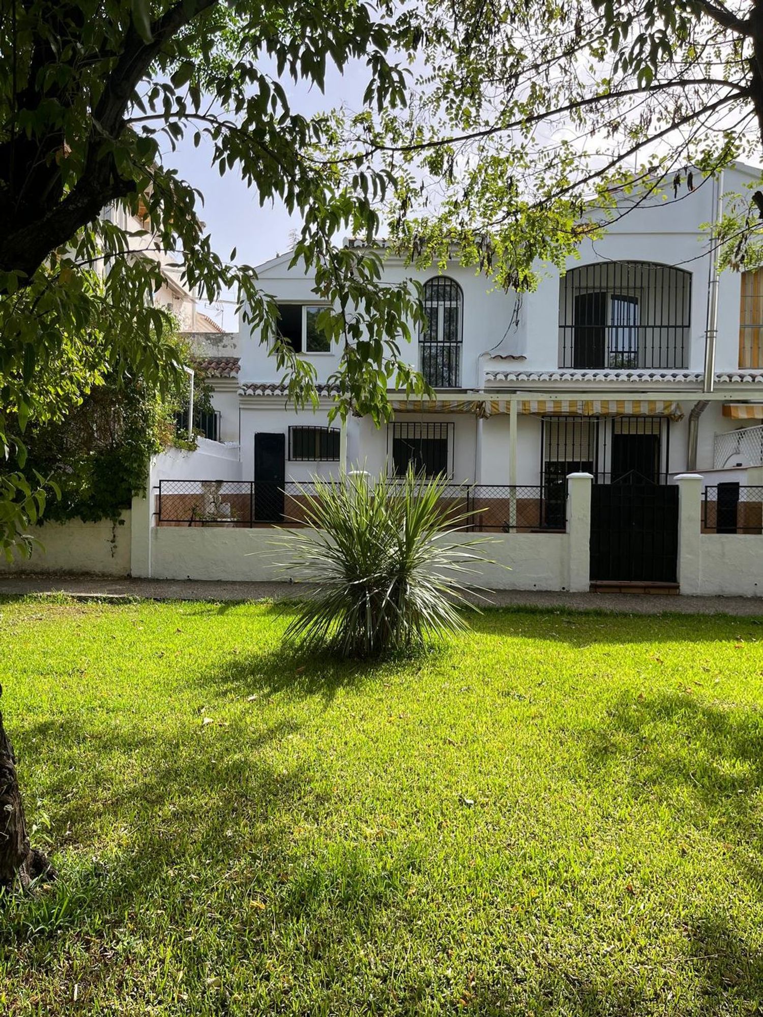 Chalet pareado en Calle las Camelias, 15 - Foto 2
