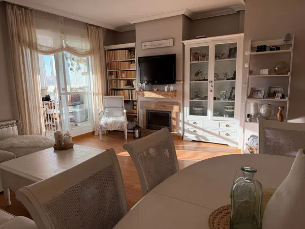 Dúplex en Montesol - Mejostilla - Foto 3