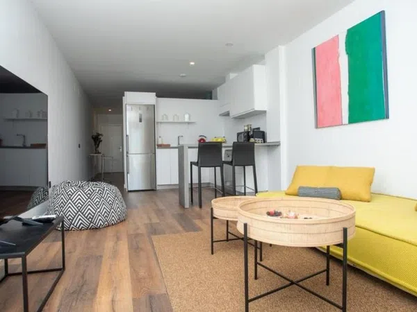 Piso en calle dels Tallers, 74