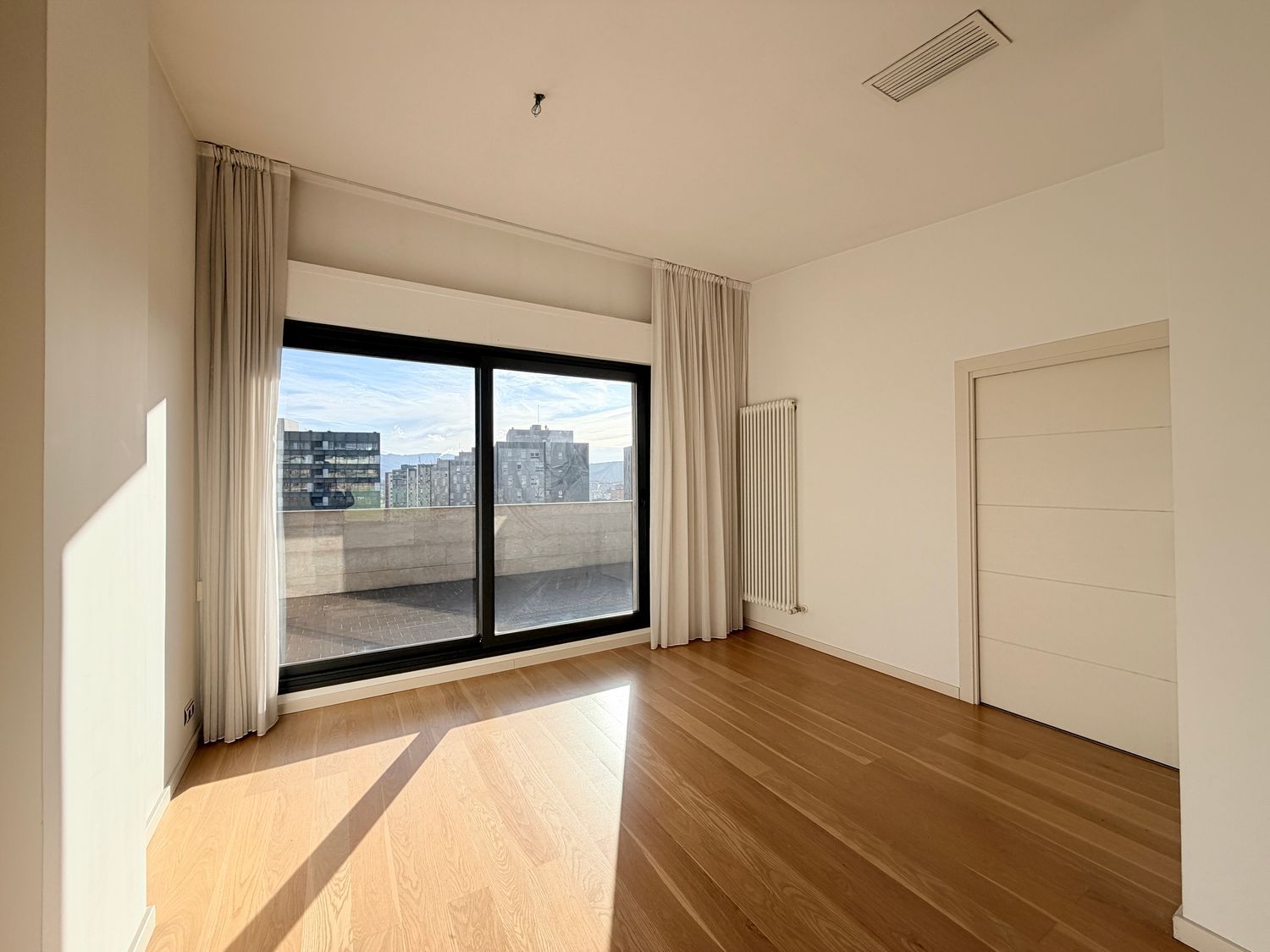 Chalet adosado en calle Leoncio Urabayen, 47 - Foto 5