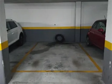 Garaje en  Calle Amberes - Foto 2