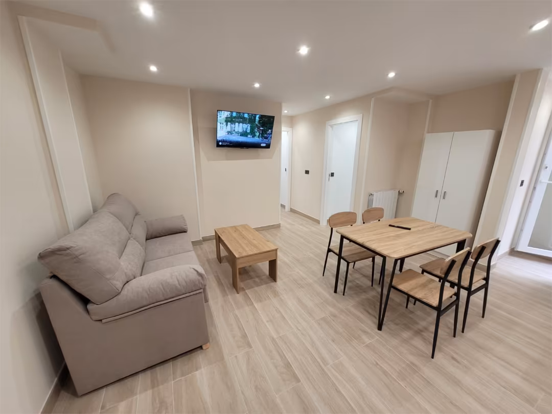 Piso en  Calle Arapiles 40