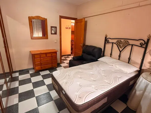 Piso en Calle Eugenio Gross, 40, Los Castillejos - La Trinidad - Foto 12