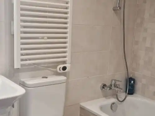 Piso en  Carrer de Rosa Leveroni Valls 18 - Foto 18