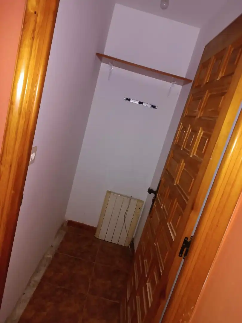 Casa adosada en  Calle el Cerrato 12 - Foto 5
