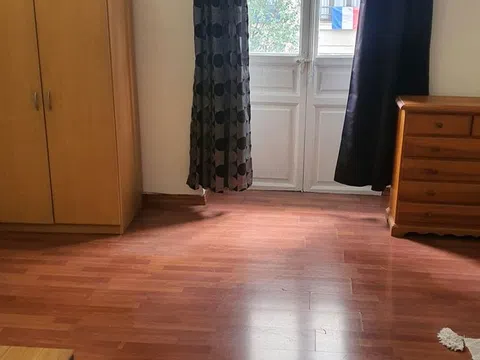 Piso en calle de Sant Vicent Màrtir, 48 - Foto 4