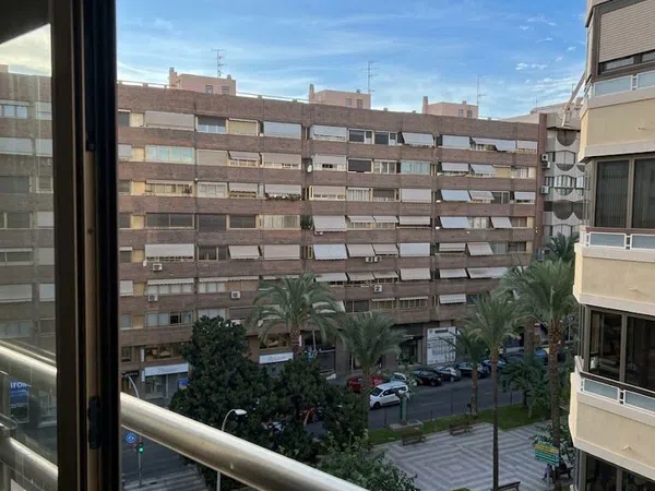 Piso en Avenida Oscar Espla, 10, Benalúa - Foto 2