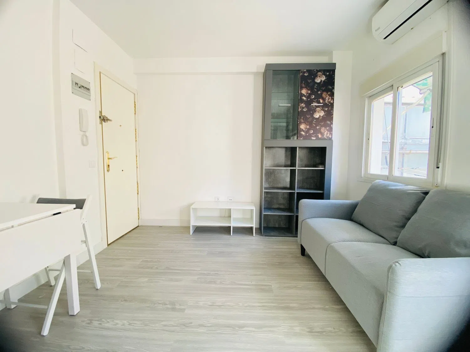 Piso en calle de la Laguna, 80 - Foto 3