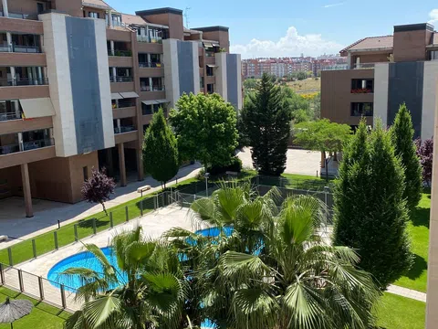 Piso en avenida del Monasterio de Silos, 36