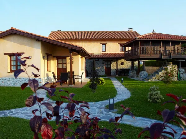 Casa rural en Oviñana s/n - Foto 1