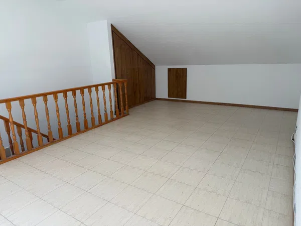 Chalet adosado en Calle Valle de Cardos, Valdezarza - Foto 36