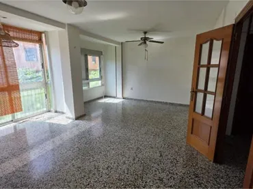 Piso en avenida Generalitat - Foto 1