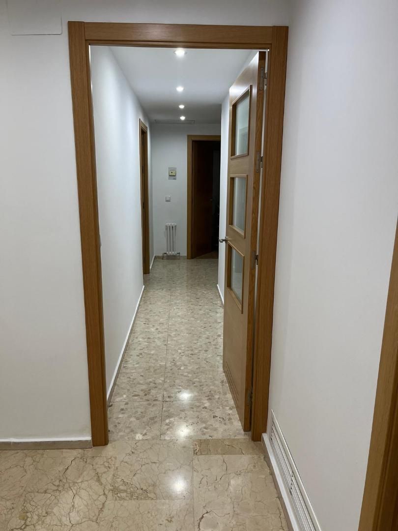 Piso en  Calle del Doce de Octubre 14 - Foto 12