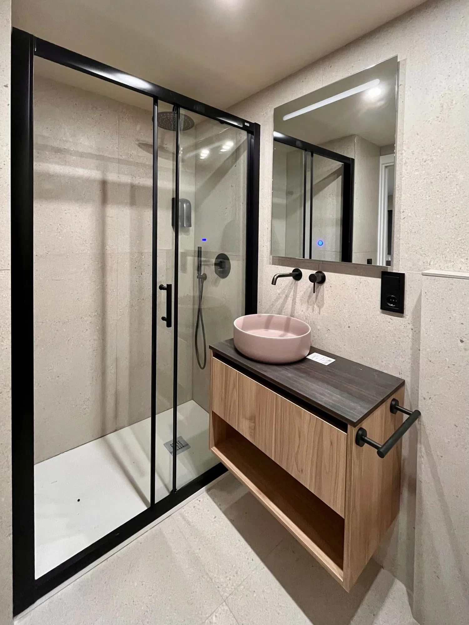 Estudio en calle San Vicente, 8 - Foto 11