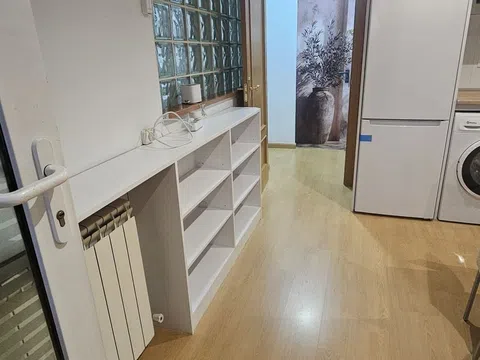 Estudio en calle del Padre Benito Feijóo, 10