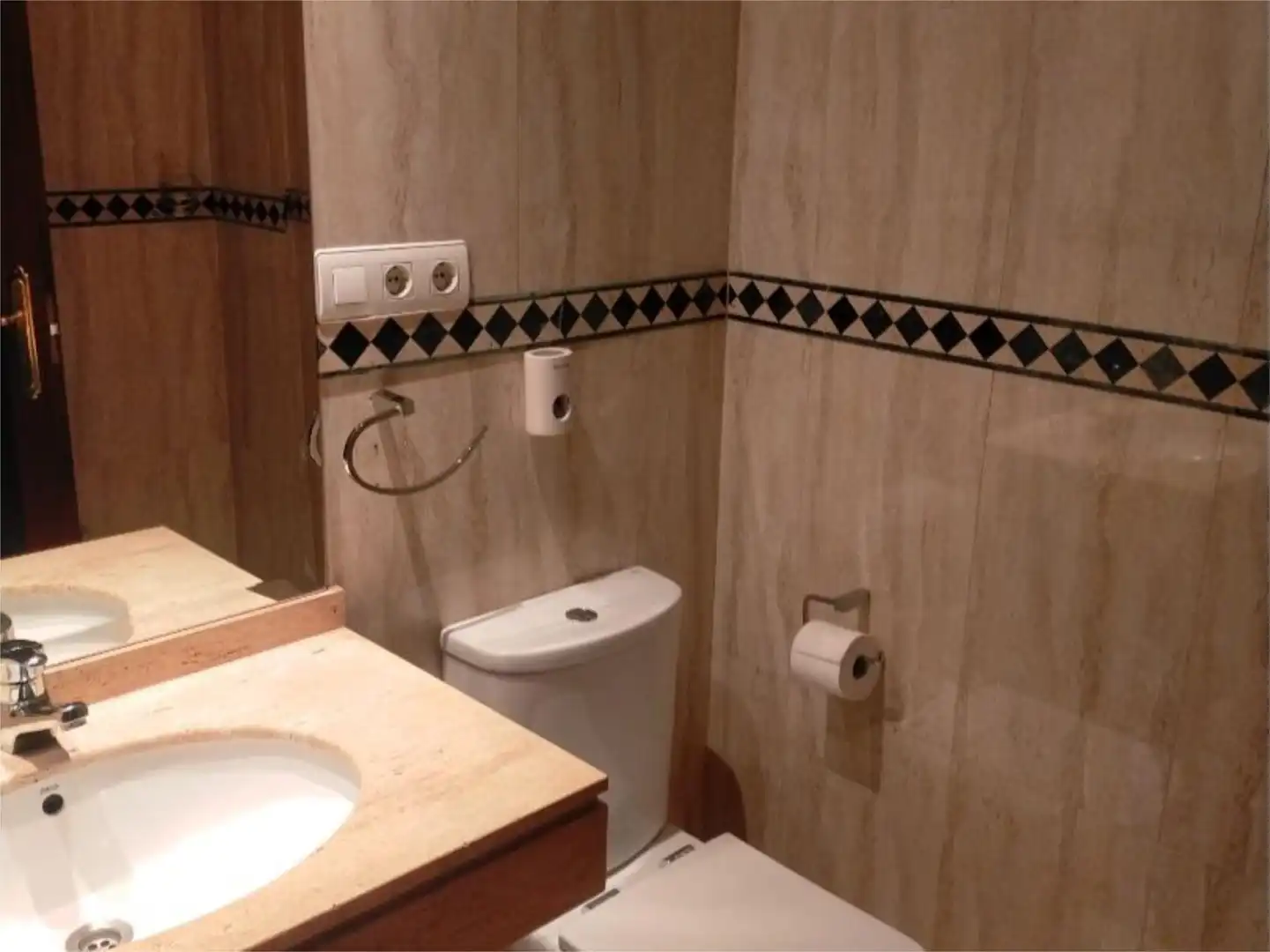 Piso en  Calle Albuñol 1 - Foto 12