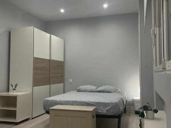 Estudio en calle de Estébanez Calderón, 7