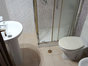 Piso en  Calle de Sigüenza 15 - Foto 2