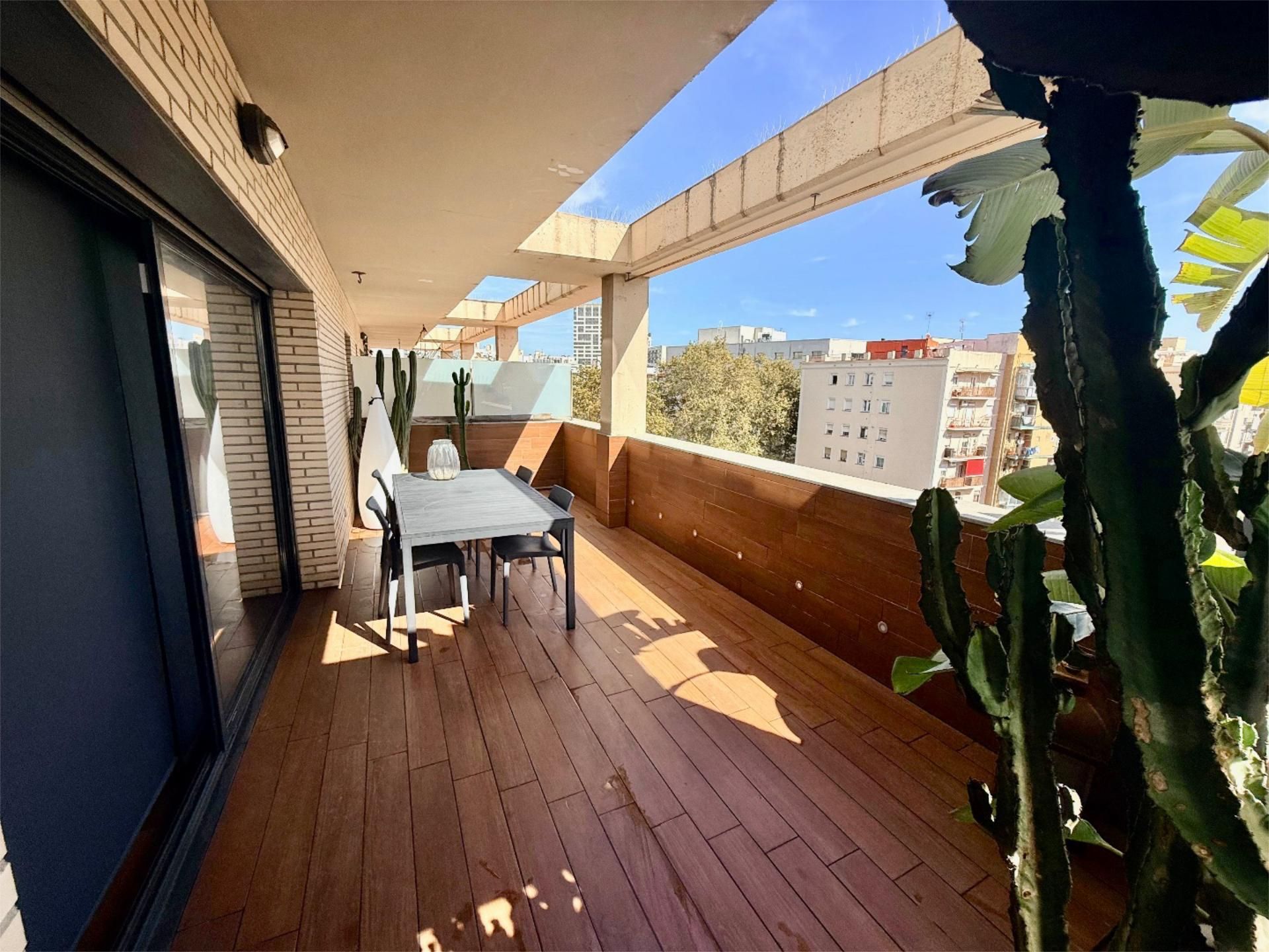 Piso en  Camí Antic de València 49 - Foto 17