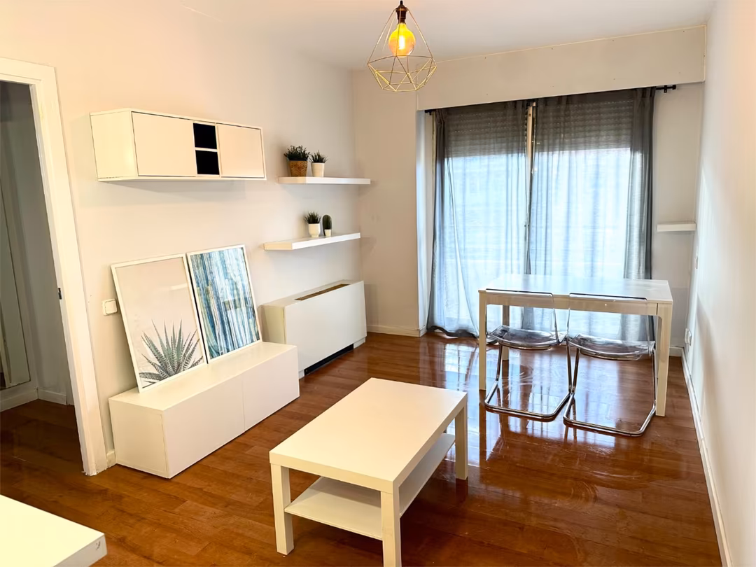 Piso en  Calle de Mauricio Legendre 14D