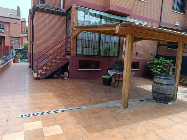 Chalet pareado en La Avanzada - La Cueva - Foto 2