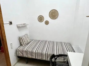 Piso en  Plaça de la Creu del Canyamelar 1 - Foto 8