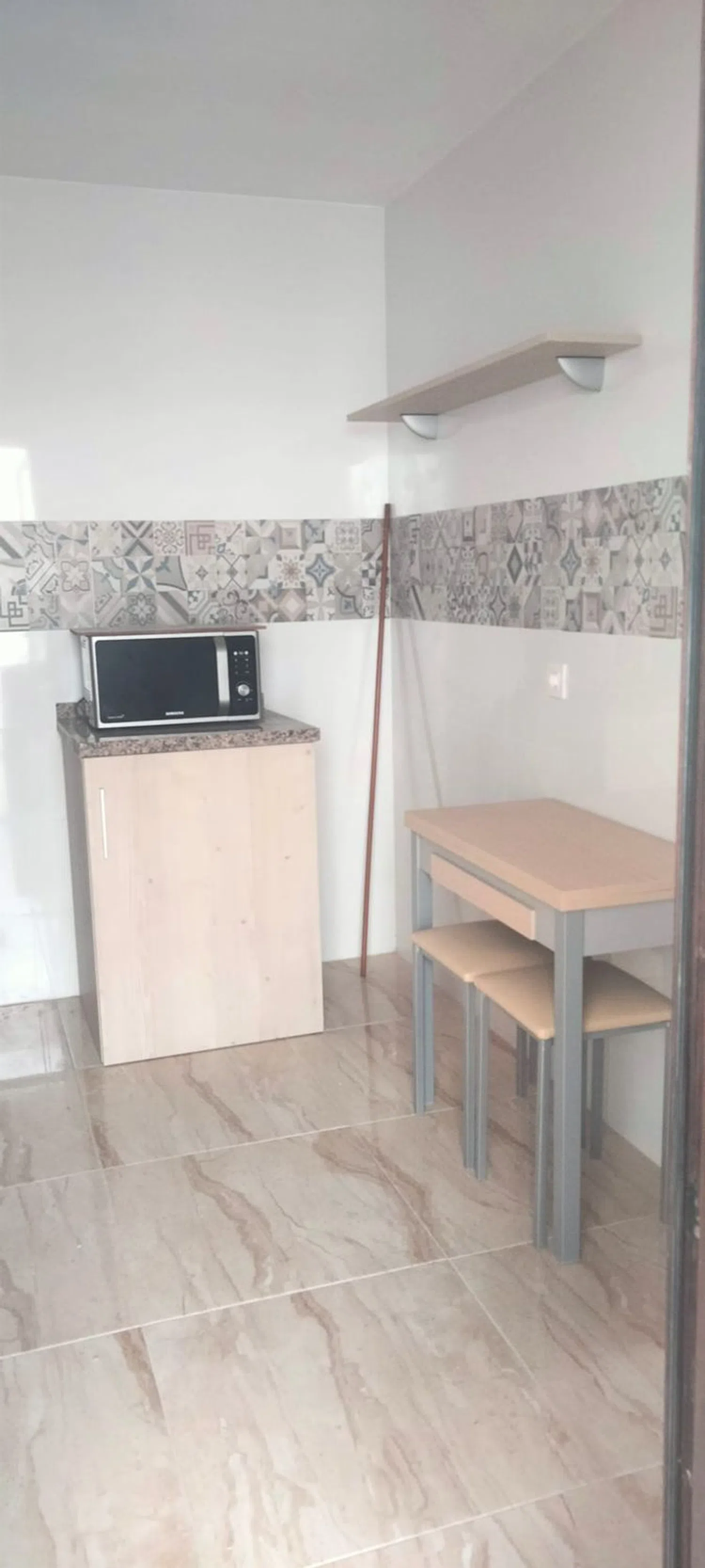 Chalet adosado en Urbanización Balcón de Málaga, 95 - Foto 2