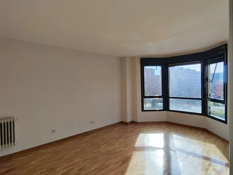 Piso en calle ligonde, 7